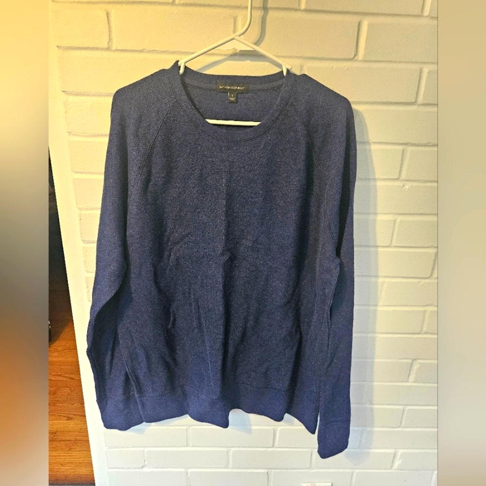 Banana Republic Men's Blue Sweater